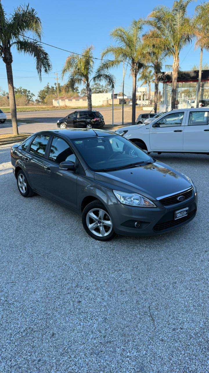 FORD - FOCUS EXE TREND 2.0 - MANUAL  - 2011